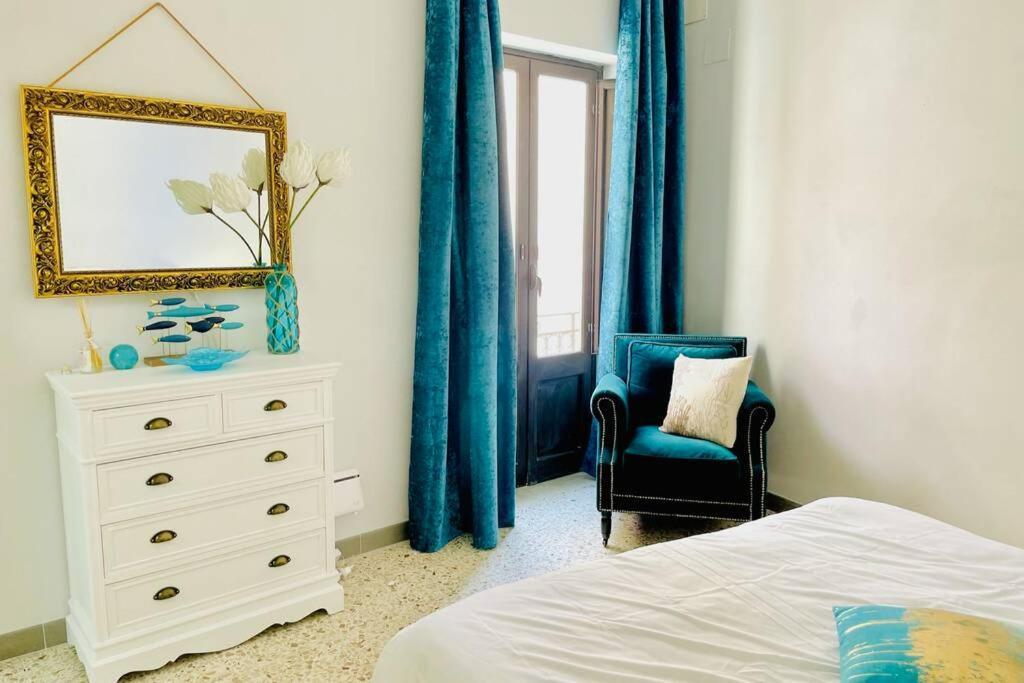Trapani Centro Storico Apartment, Great Central Location! All New Furniture And Appliances! Extérieur photo